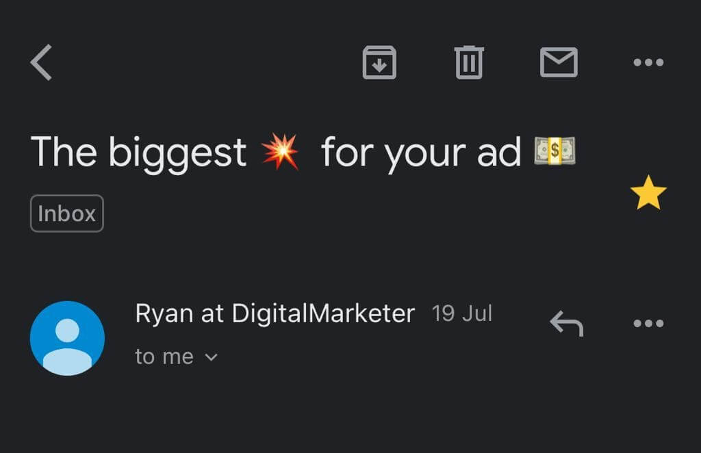 Example of a subject line using emojis