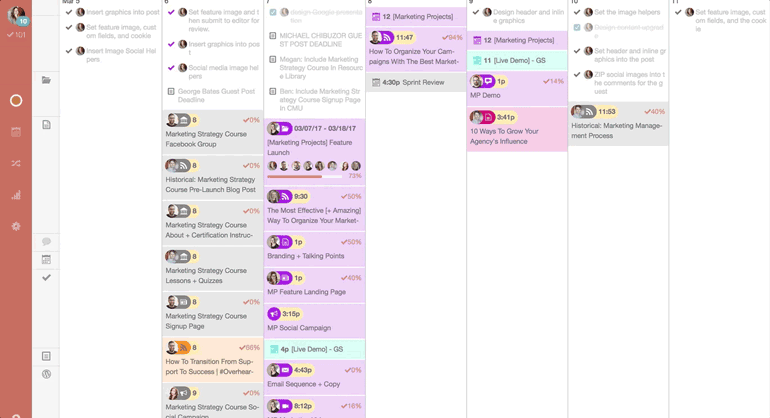 Gif of the editorial calendar of CoSchedule.